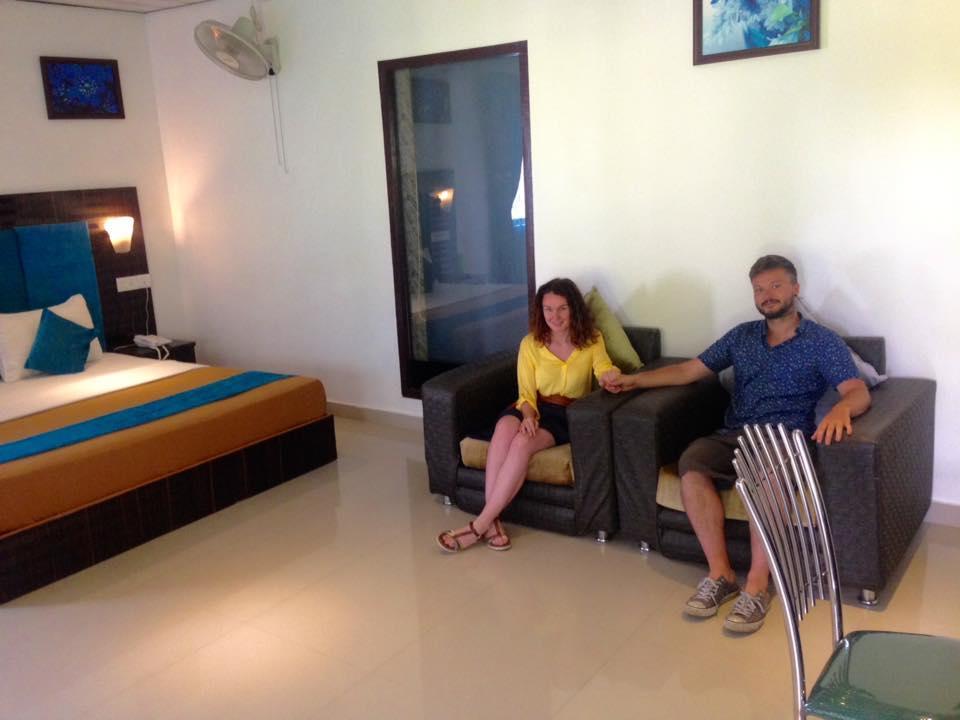 Green Leaf Home Stay Теккаді Екстер'єр фото
